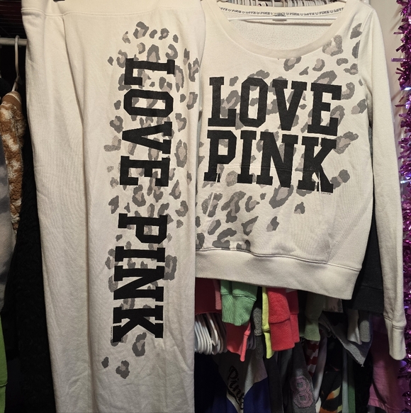PINK Victoria's Secret Pants - PINK Snow Leopard ULTRA RARE 2010 Set Medium
